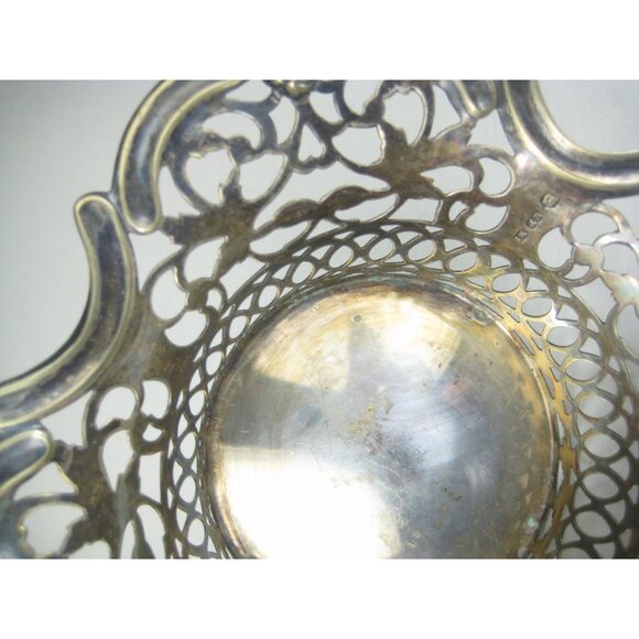 Vintage Victorian Style Silver Plate Decorative Basket Dish Bowl Filigree - Picture 13 of 16